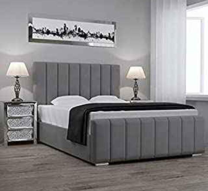 Modern Double Frame Storage Bed with Hydraulic Lift-Up Design
